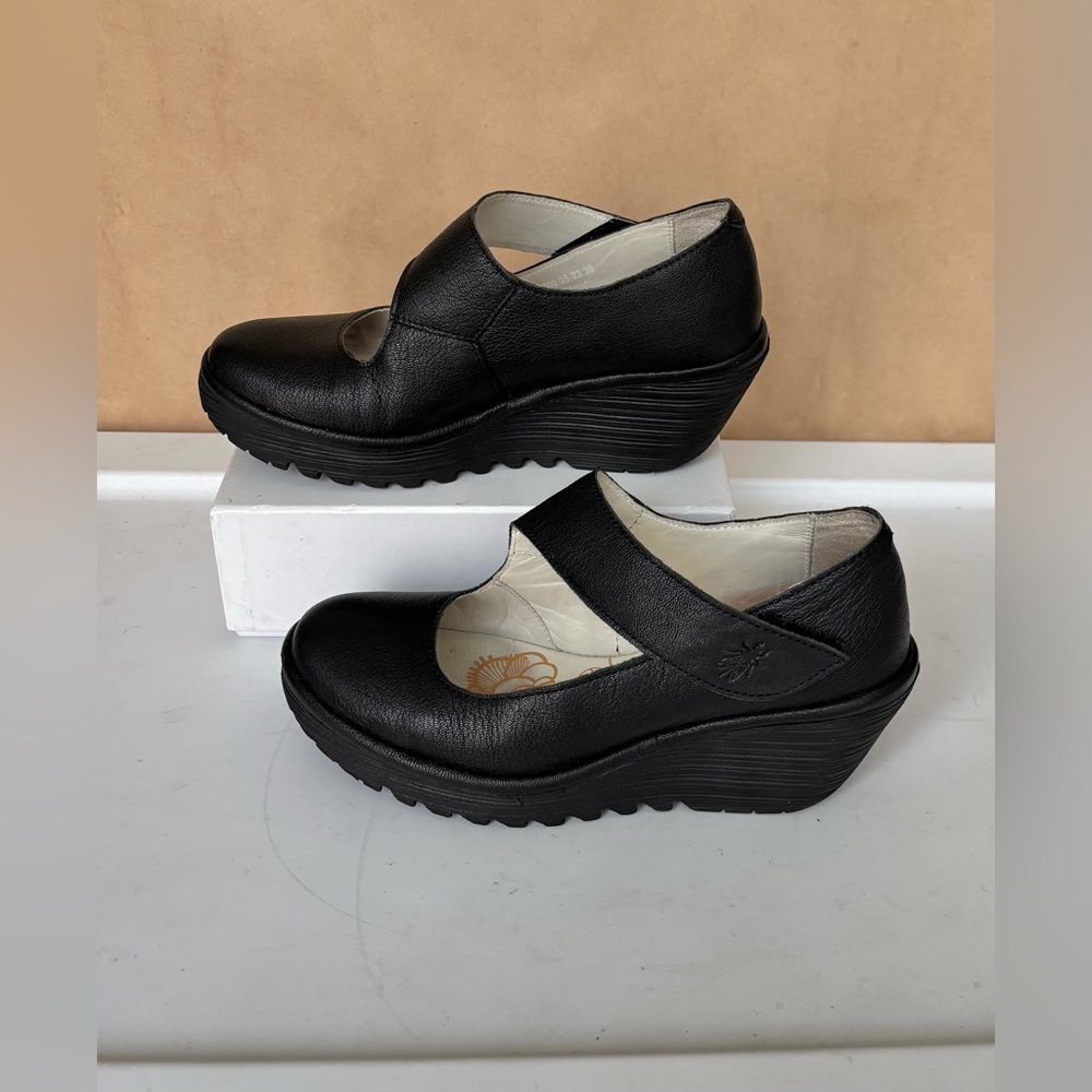 Fly London Yas Mary Jane Platform Wedge Black Leather Pumps Size 8 - Picture 2 of 12